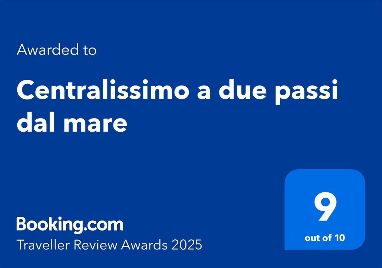 Centralissimo A Due Passi Dal Mare Follonica Kültér fotó